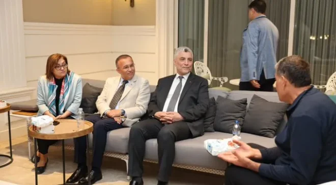 Bakan Bolat’tan Gaziantep’in Sevilen Sanayicisi Altunkaya’ya Ziyaret