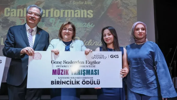 Gaziantep’te sanatla yükselen öğrenciler ödüllendirildi