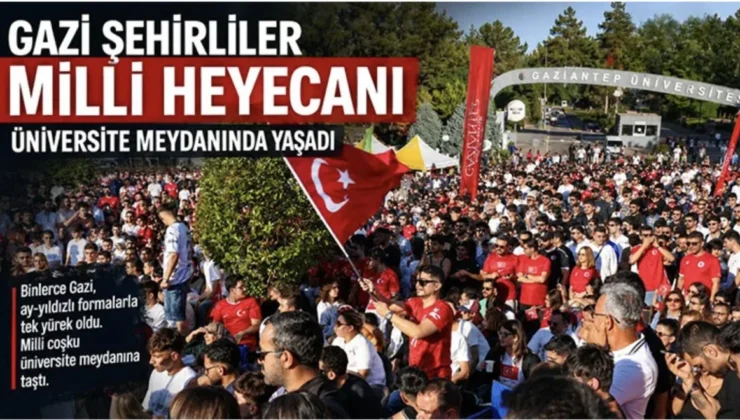 Gazi Şehirliler Milli heyecanı üniversite meydanında yaşadı