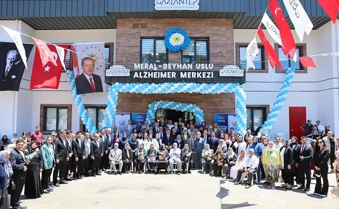 GAZİANTEP BÜYÜKŞEHİR, MERAL-BEYHAN USLU ALZHEİMER MERKEZİ’Nİ HİZMETE AÇTI