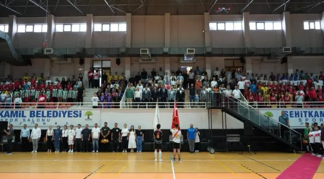 Şehitkamil’de 2. küme sportif müsabakaları coşkusu ödül töreniyle taçlandı
