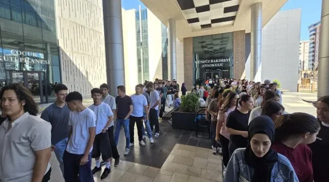 Gaziantep Büyükşehir’den sınava hazırlanan öğrencilere YKS tatbikatı