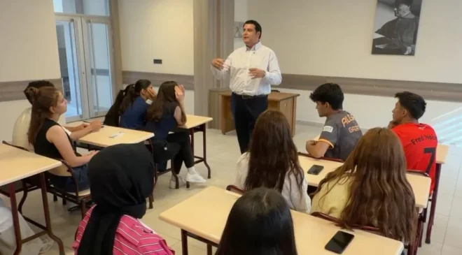 Yılmaz’dan YKS’ye girecek öğrencilere moral ve destek mesajı