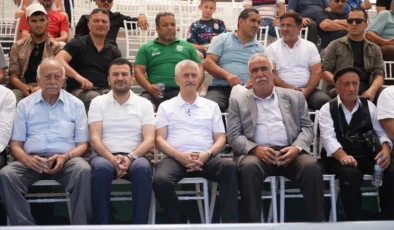 Aşırtmalı Aba Güreşi Türkiye Şampiyonası Şahinbey er meydanında başladı