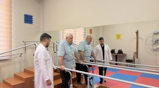 MEHMET AMCA, ALZHEİMER MERKEZİNDE YENİDEN HAYATA TUTUNDU