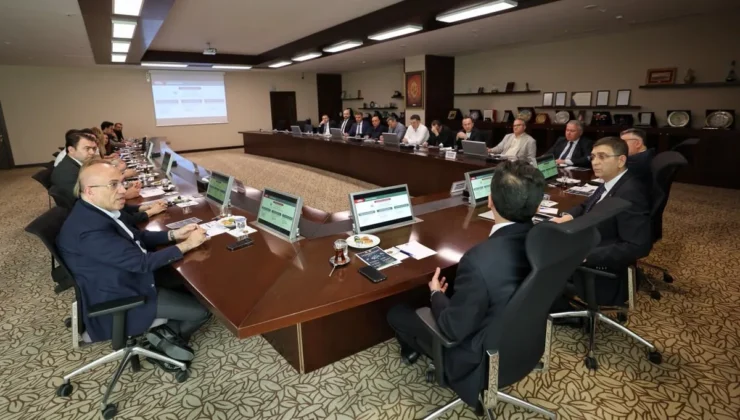 GSO’DA TEKSTİL SEKTÖRÜ İSTİŞARE TOPLANTISI GERÇEKLEŞTİRİLDİ