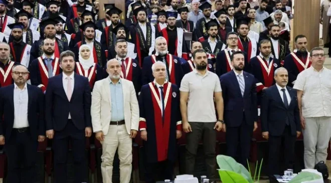 GAÜN AZEZ İSLAMİ İLİMLER FAKÜLTESİ MEZUNLARINI COŞKULU BİR TÖRENLE UĞURLADI