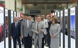 “Hafıza ve Hatıra 15 Temmuz Resim Sergisi” Gaziantep Havalimanı’nda Vatandaşlarla Buluşuyor