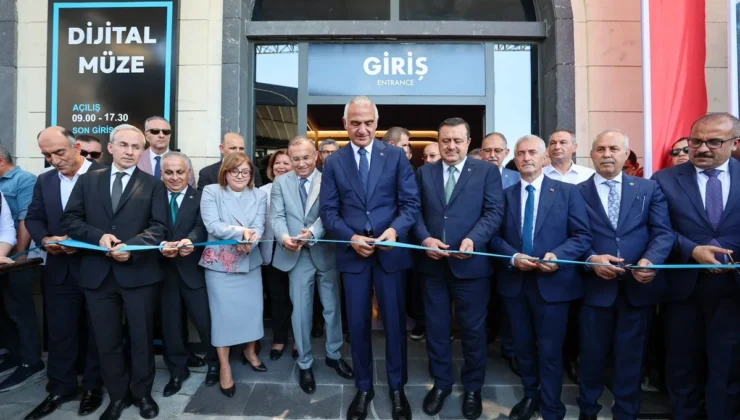 BAKAN ERSOY’UN KATILIMIYLA DİJİTAL SANAT MÜZESİ AÇILDI