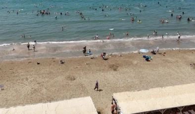 Karne hediyesi Başkan Yılmaz’dan: Erzin Burnaz Plajı Deniz Kampı başvuruları başladı